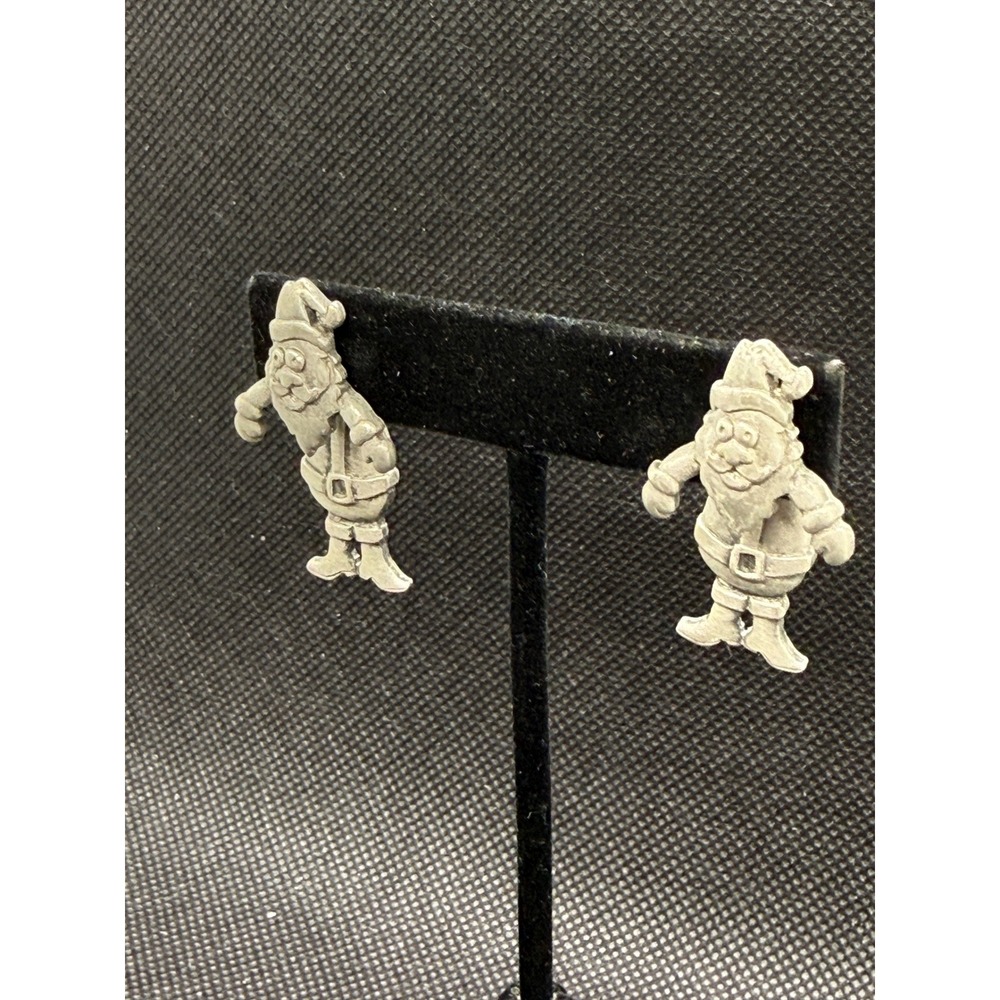 Vintage JJ Jonette Santa Claus Earrings Silver Tone Pewter Christmas Studs - Picture 2 of 7